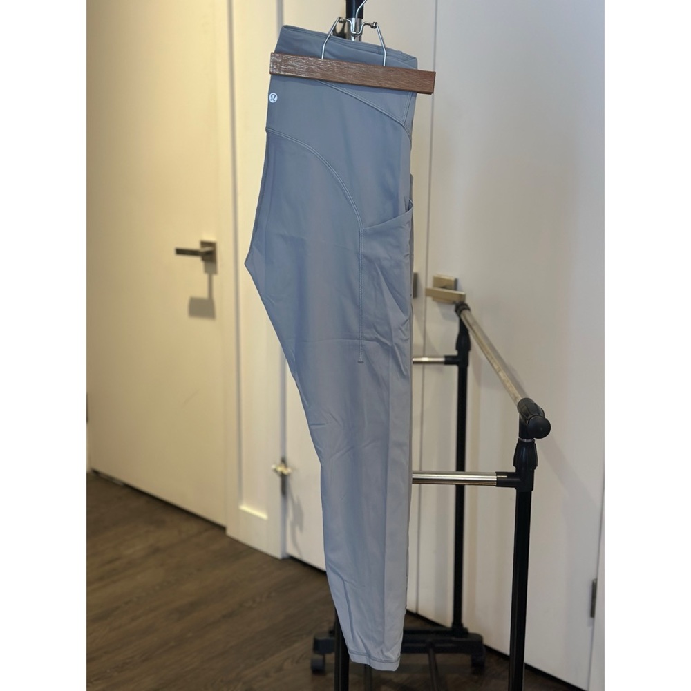 Lululemon Leggings Power Thru HR 25” pockets Size 12 Rhino Grey